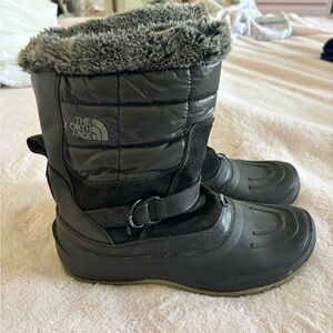 The North Face Primaloft Black Winter Boots 10!